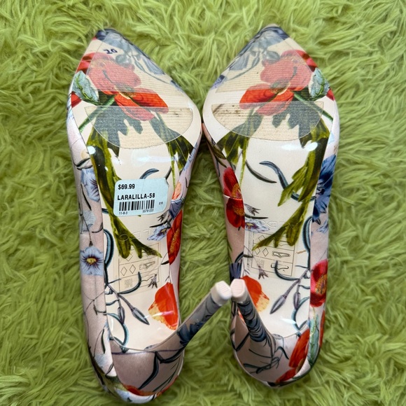 Aldo Floral Print Women's Heels - Red and Blue - Picture 10 of 10